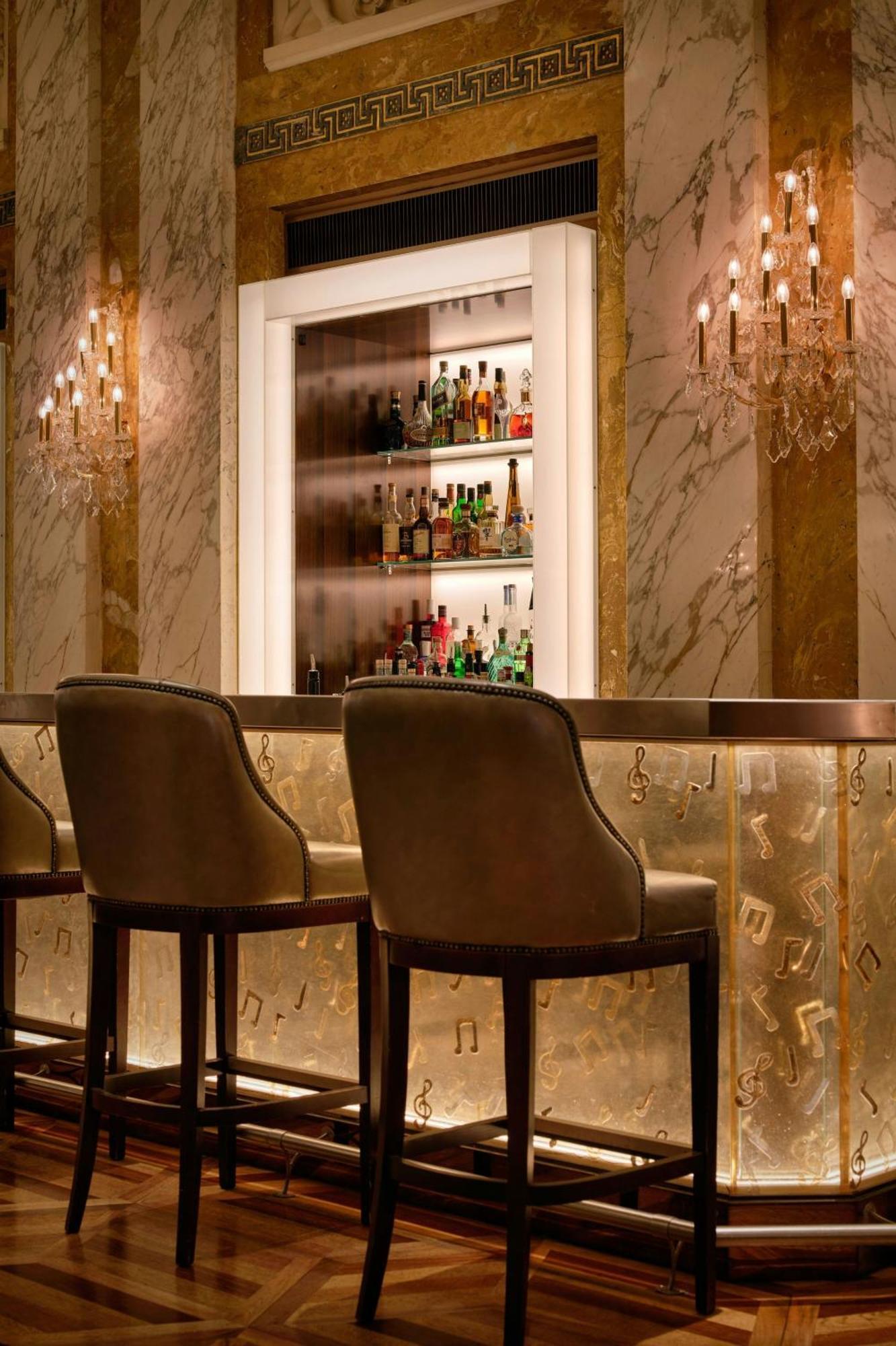Hotel Imperial, A Luxury Collection Hotel, Viena Exterior foto The bar at the St Regis