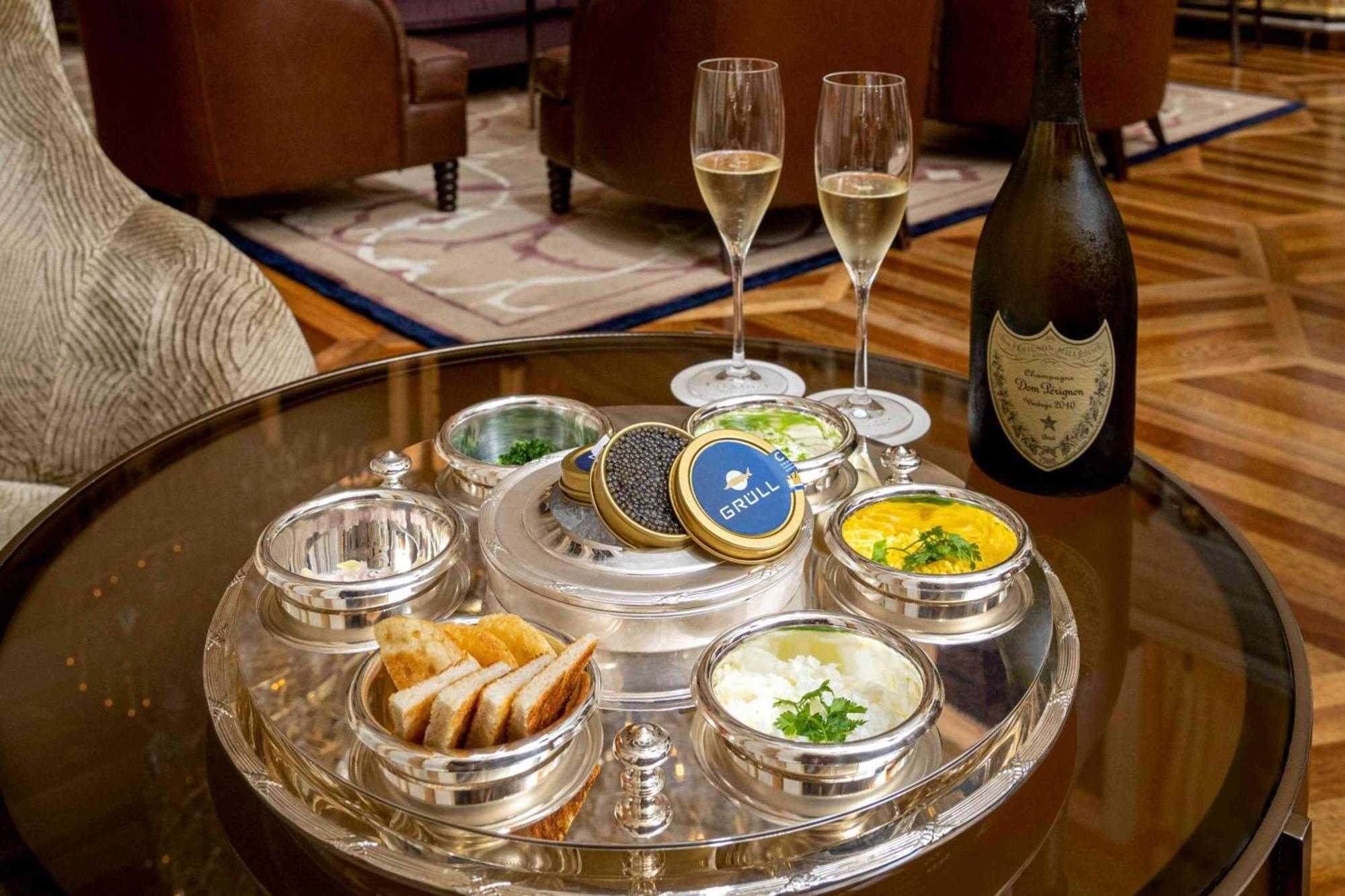 Hotel Imperial, A Luxury Collection Hotel, Viena Exterior foto Caviar and champagne